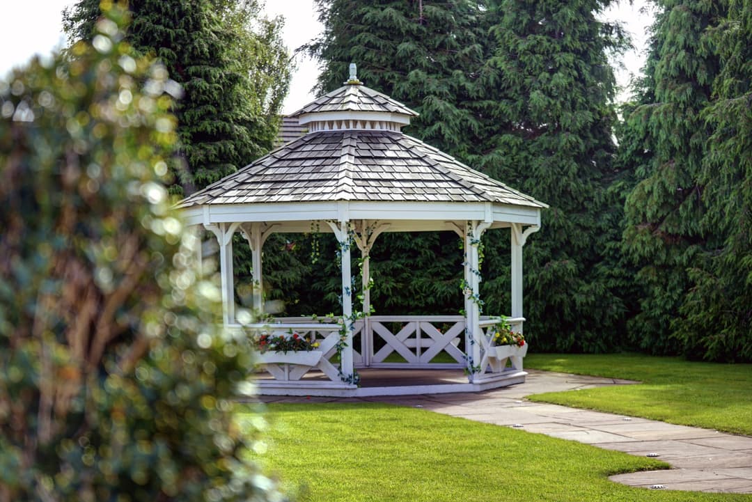 Everglades Hotel exterior